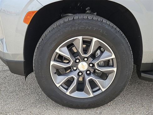 Used 2024 Chevrolet Tahoe LT image 7