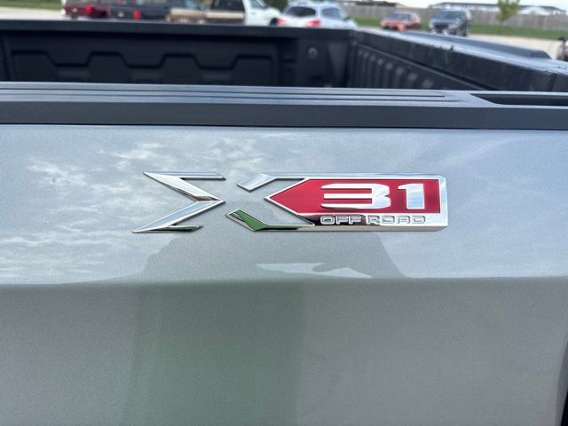 Used 2024 GMC Sierra 1500 Elevation AWD/4WD image 23