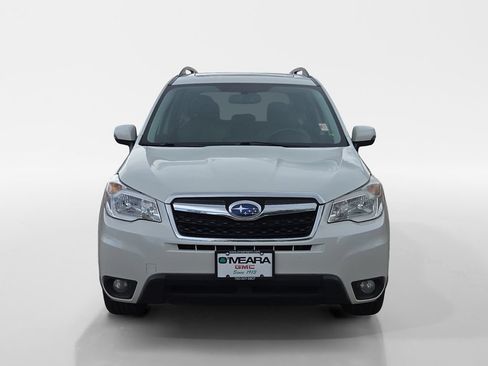 Used 2015 Subaru Forester 2.5i Touring AWD/4WD image 8