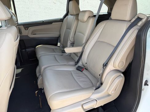 Used 2020 Honda Odyssey Elite image 21