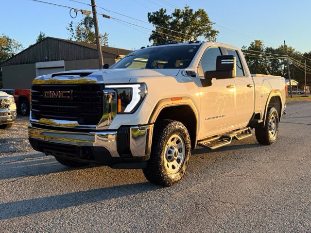 Used 2024 GMC Sierra 2500 Pro w/ Convenience Package AWD/4WD image 6