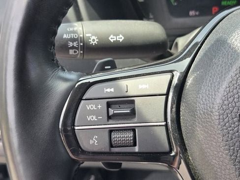 Used 2025 Honda Accord Touring image 27