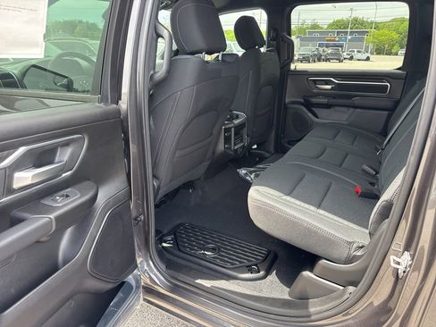 New 2026 RAM 1500 4x4 Crew Cab image 13