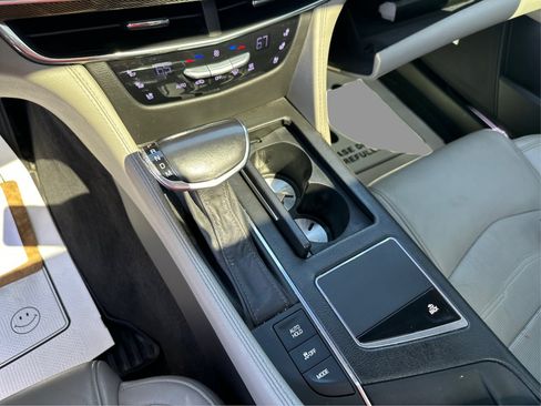 Used 2017 Cadillac CT6 Luxury AWD/4WD image 47