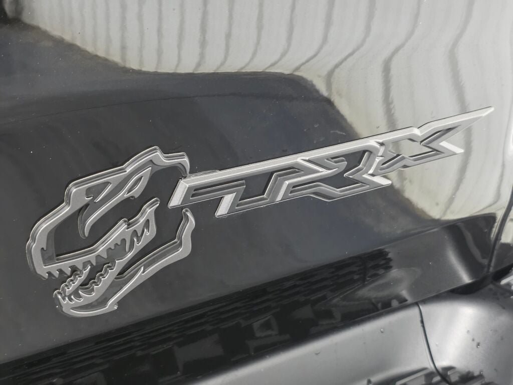 Used 2027 RAM 1500 4x4 Crew Cab image 8