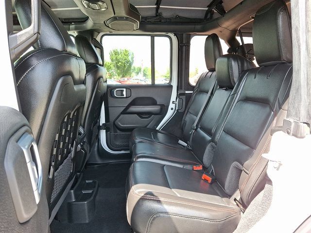 Used 2022 Jeep Wrangler Unlimited Rubicon AWD/4WD image 10