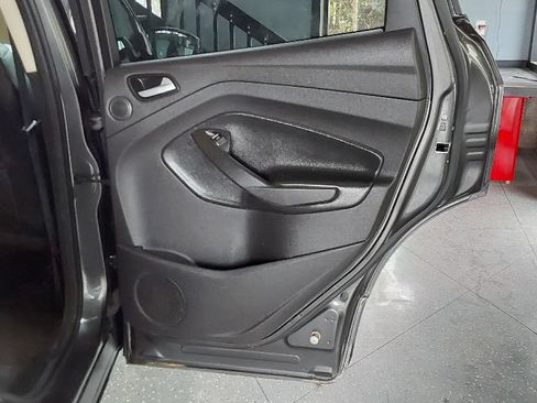 Used 2015 Ford Escape SE w/ SE Chrome Package AWD/4WD image 13