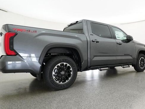 New 2026 Toyota Tundra SR5 AWD/4WD image 25