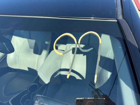 Used 2023 Toyota Camry XLE image 31