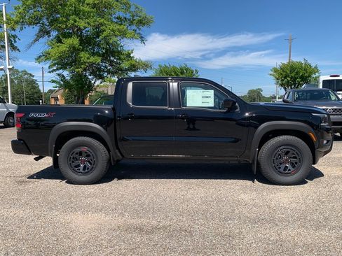 New 2026 Nissan Frontier Pro-X RWD image 2