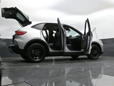 Used 2020 Ford Escape SE Sport AWD/4WD image 34