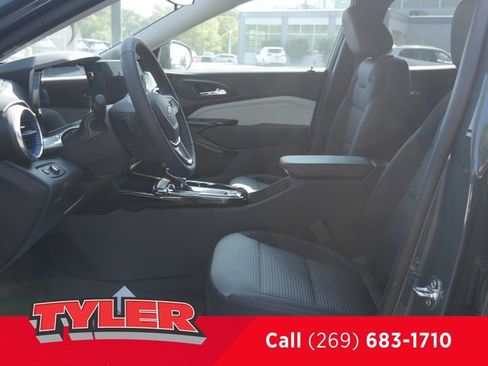 New 2025 Chevrolet Trax LT w/ Driver Confidence Package image 37