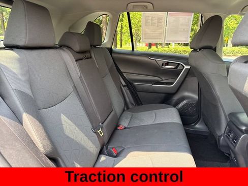 Used 2024 Toyota RAV4 XLE AWD/4WD image 26