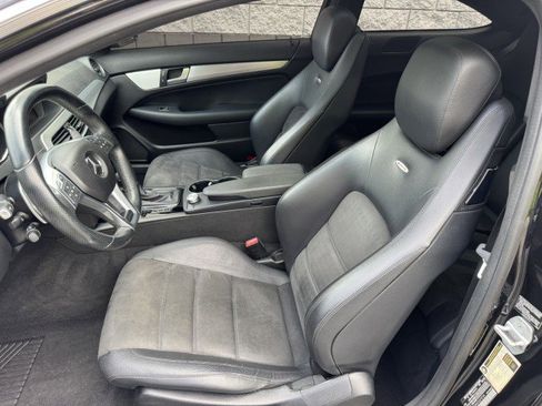 Used 2013 Mercedes-Benz C 63 AMG Coupe image 7