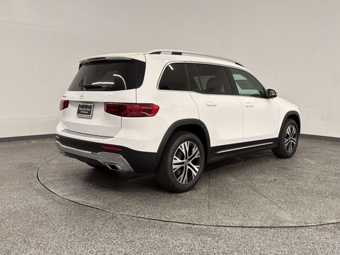Used 2026 Mercedes-Benz GLB 250 image 9