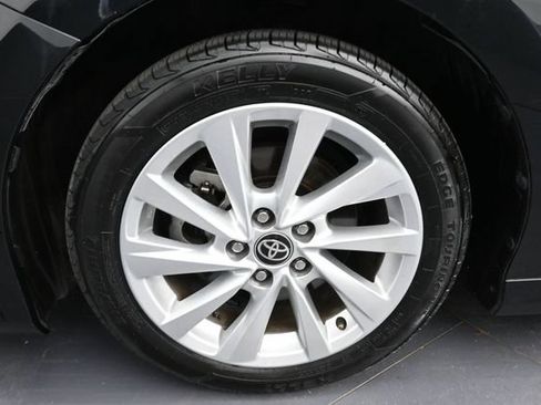 Used 2023 Toyota Camry LE w/ Convenience Package FWD image 22