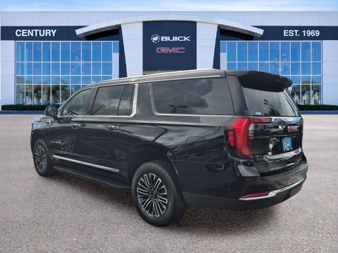 Used 2025 GMC Yukon XL Elevation RWD image 6