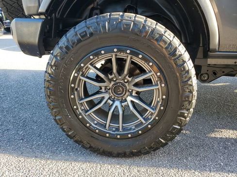 Used 2022 Ford Bronco Outer Banks image 5