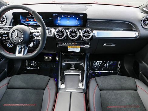 New 2025 Mercedes-Benz GLB 35 AMG 4MATIC image 13