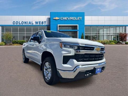 Used 2023 Chevrolet Silverado 1500 LT AWD/4WD image 13