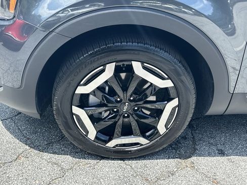 Certified 2024 Kia Telluride S AWD/4WD image 12