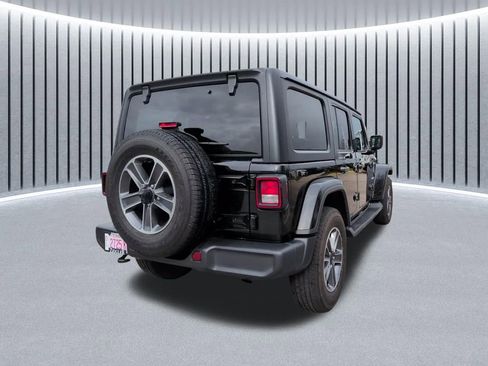 Certified 2023 Jeep Wrangler Unlimited Sahara w/ Cold Weather Group AWD/4WD image 9