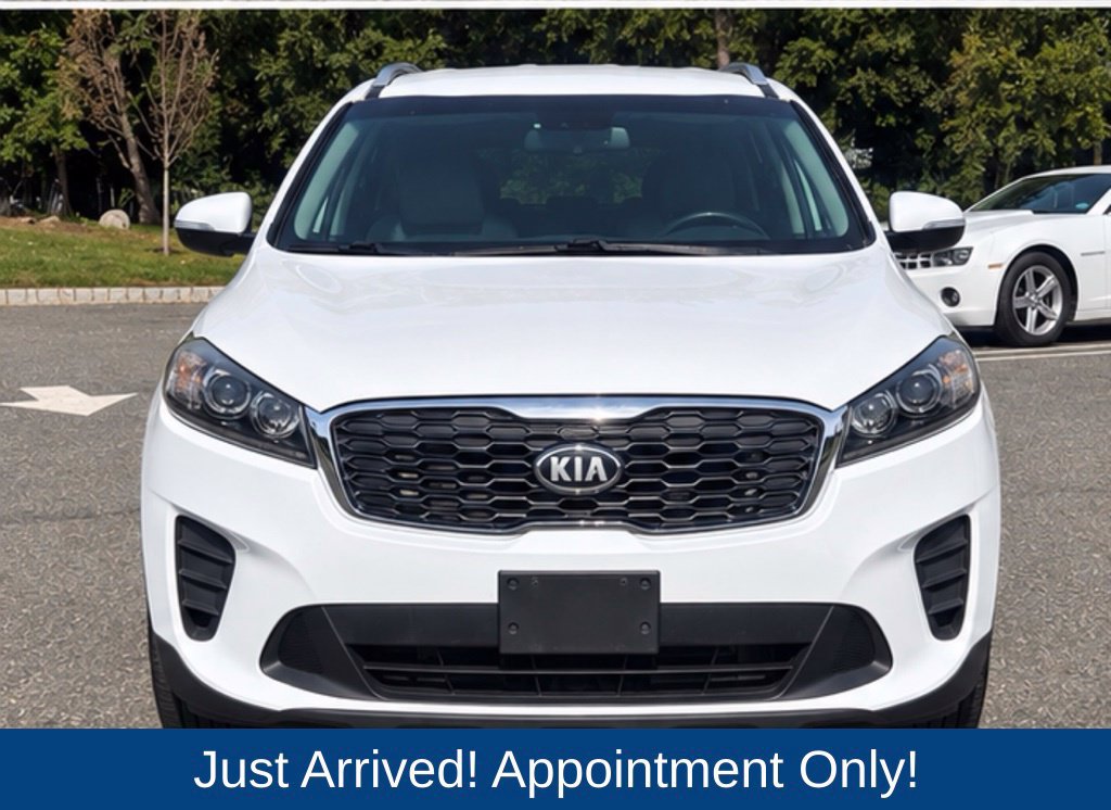 Used 2019 Kia Sorento AWD w/ LX Convenience Package image 2
