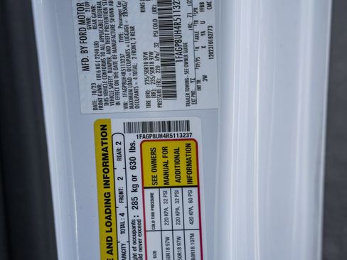 Used 2024 Ford Mustang Premium image 32