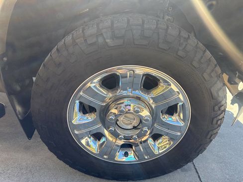 Used 2012 Ford F250 King Ranch w/ King Ranch w/Chrome Pkg image 28