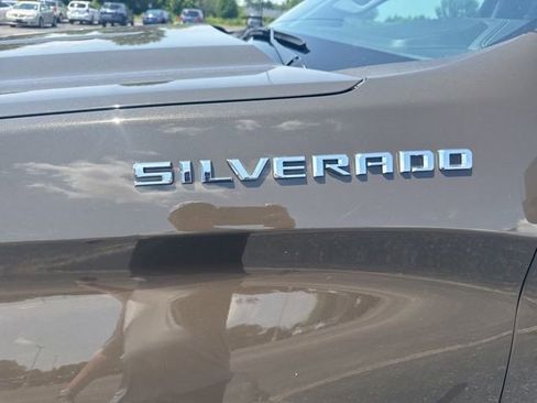 Used 2023 Chevrolet Silverado 1500 LT image 28