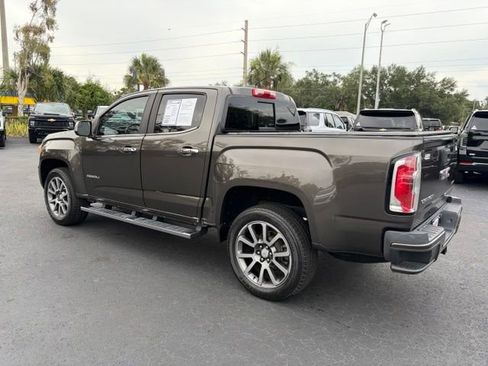 Used 2019 GMC Canyon Denali RWD image 4