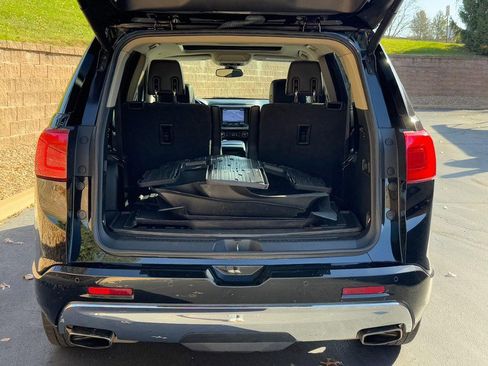 Used 2019 GMC Acadia Denali w/ Technology Package image 9