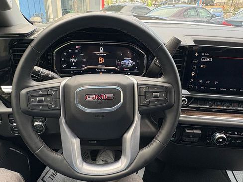 Used 2025 GMC Sierra 1500 Elevation AWD/4WD image 20