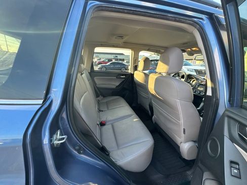 Used 2015 Subaru Forester 2.5i Limited AWD/4WD image 13