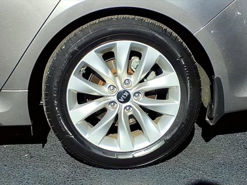 Used 2016 Kia Optima EX image 9