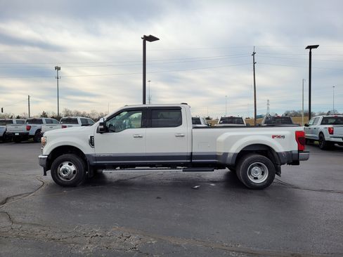 Used 2022 Ford F350 Lariat w/ Lariat Ultimate Package image 7