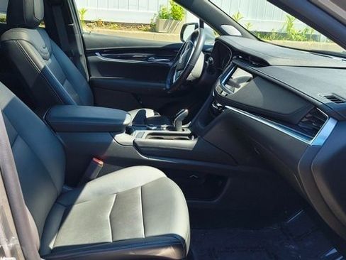 Used 2024 Cadillac XT5 Premium Luxury image 30