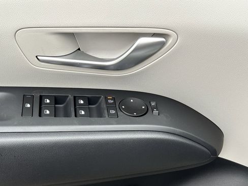 New 2026 Hyundai Tucson Blue SE image 15