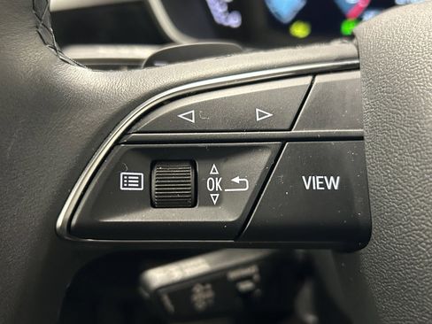 Used 2025 Audi Q3 2.0T Premium image 21