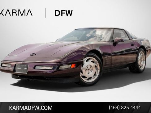 Used 1993 Chevrolet Corvette Coupe RWD image 1