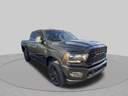 Used 2020 RAM 2500 Limited AWD/4WD image 3