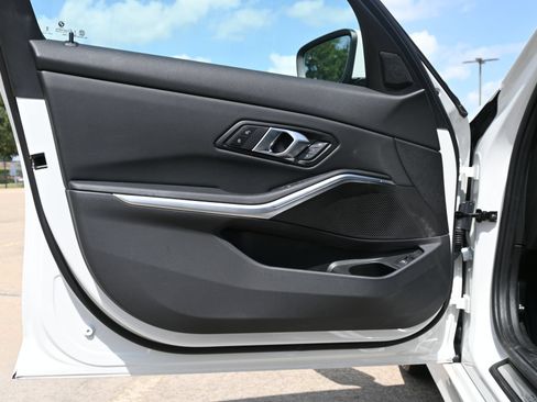 Used 2026 BMW 330i Sedan RWD image 20