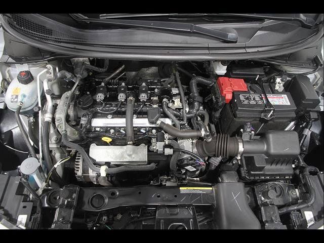 Used 2025 Nissan Versa SV FWD image 20
