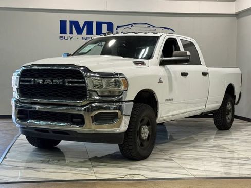 Used 2021 RAM 3500 Tradesman w/ Chrome Appearance Group AWD/4WD image 2