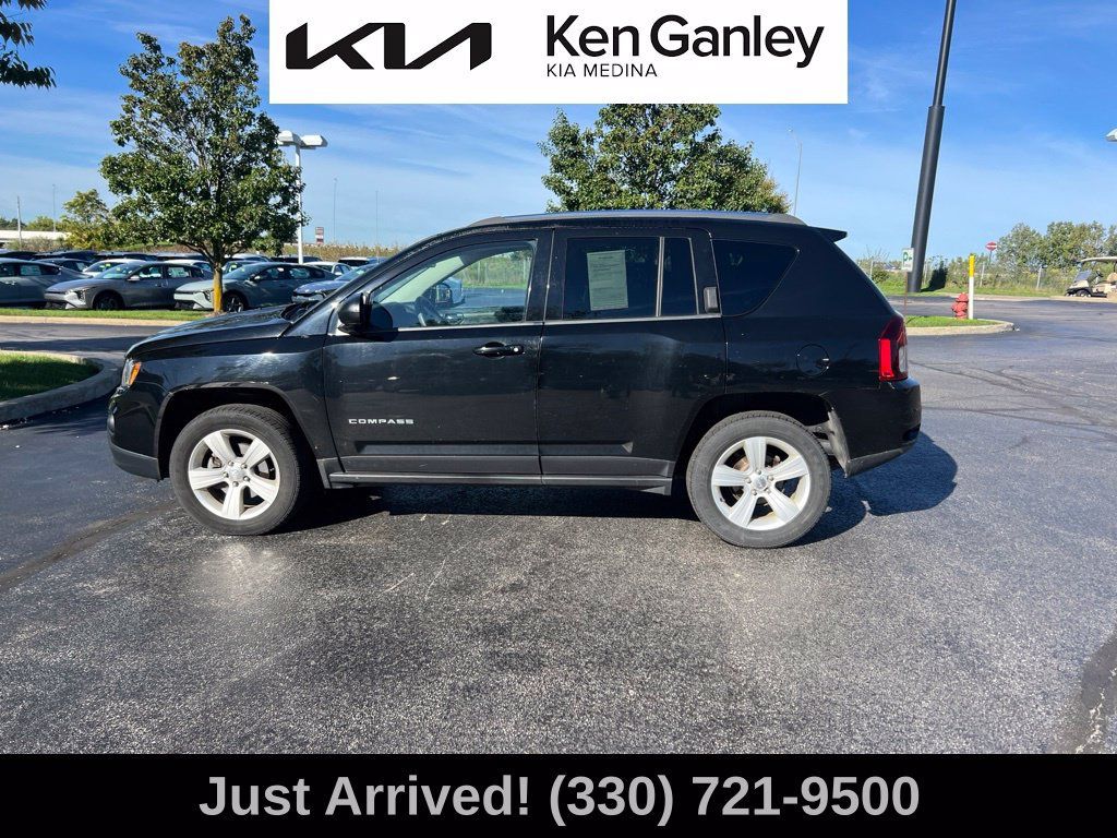 Used 2014 Jeep Compass Sport w/ Power Value Group AWD/4WD image 8