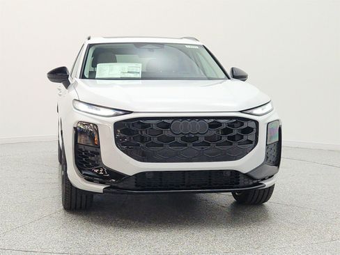 New 2026 Audi Q3 quattro 2.0T AWD/4WD image 2