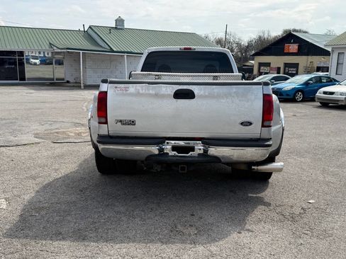 Used 2000 Ford F350 XLT image 4