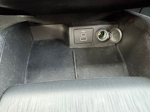 Used 2024 Ford Escape ST-Line Select image 26