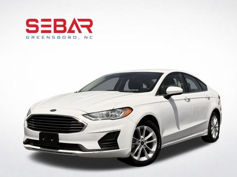 Used 2020 Ford Fusion SE FWD image 1