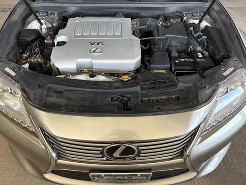 Used 2015 Lexus ES 350 w/ Luxury Package FWD image 24